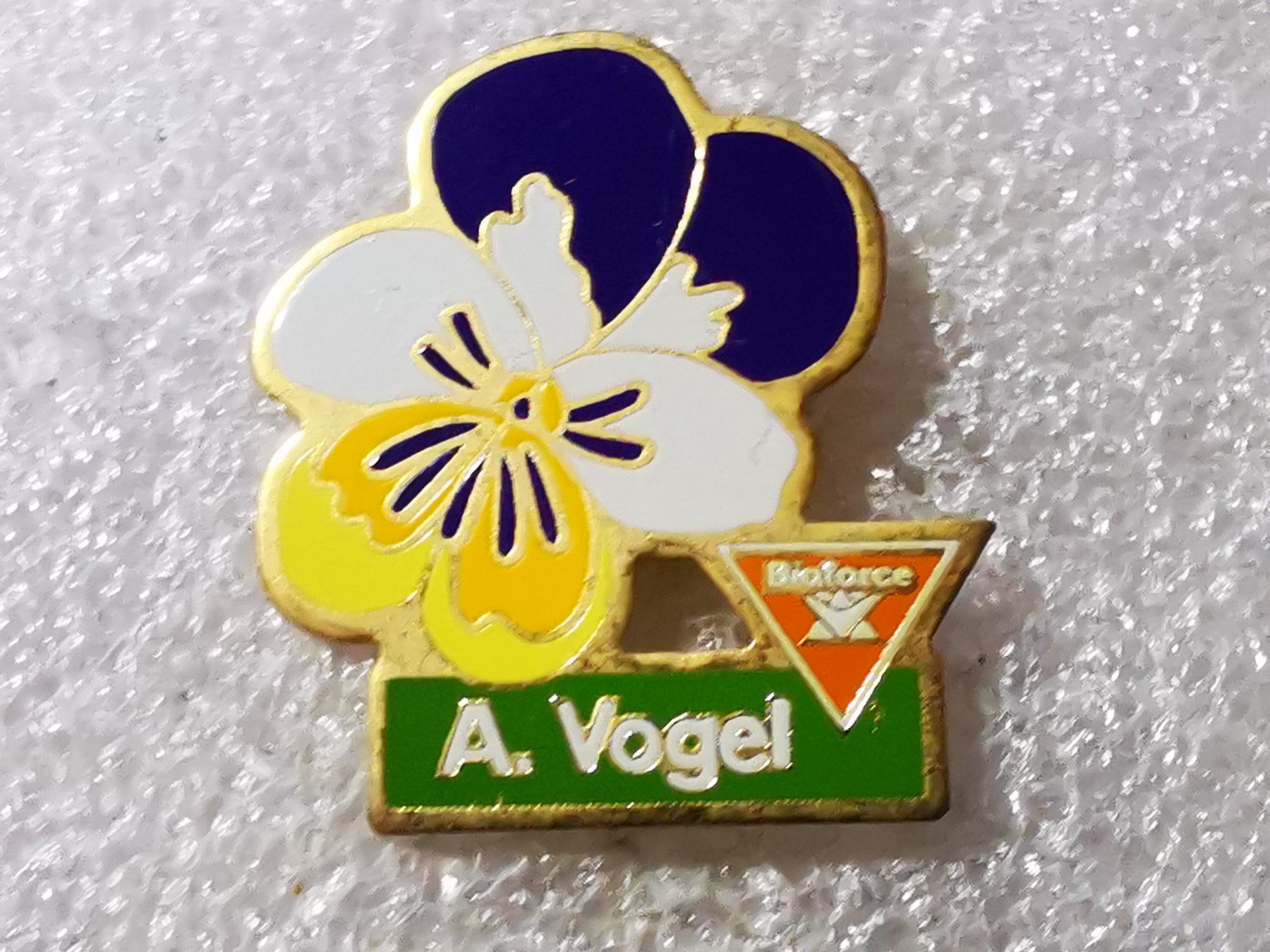 Placchette & Badge: Ansteckpin 45: A. Vogel Bioforce – Usato da Oppligen venduto da Pin-Fall-Shop