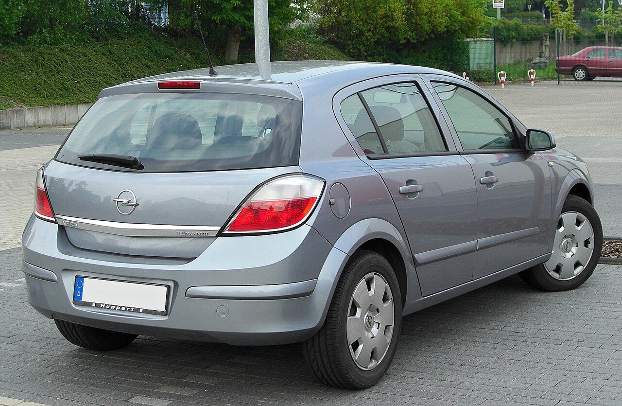 Barres de toit: Skiträger Opel Astra H – D'occasion à Berneck par garagekaufmann 2