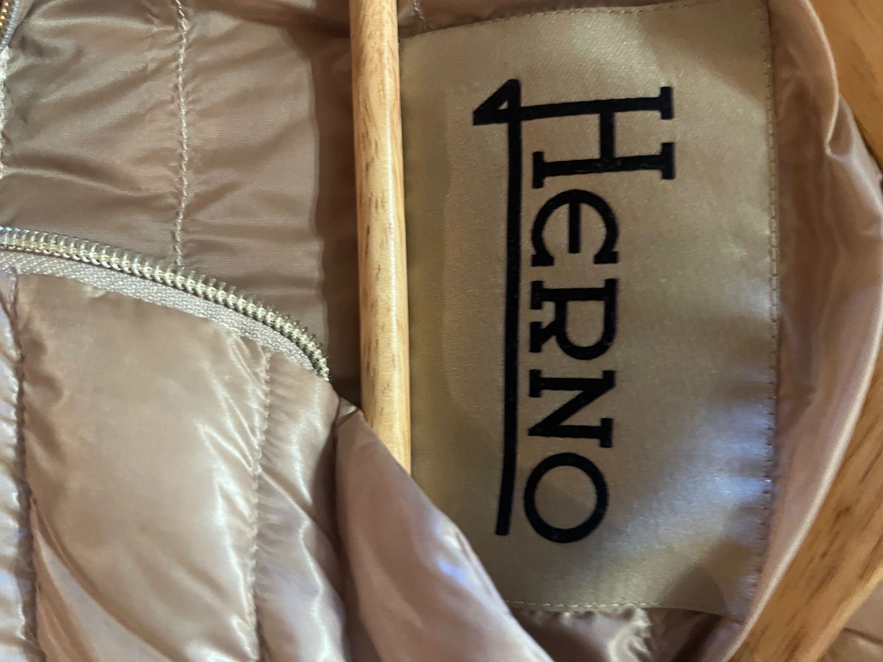 Herno Giacche: Herno leichte daunenjacke – Usato da Wahlendorf venduto da palady 2