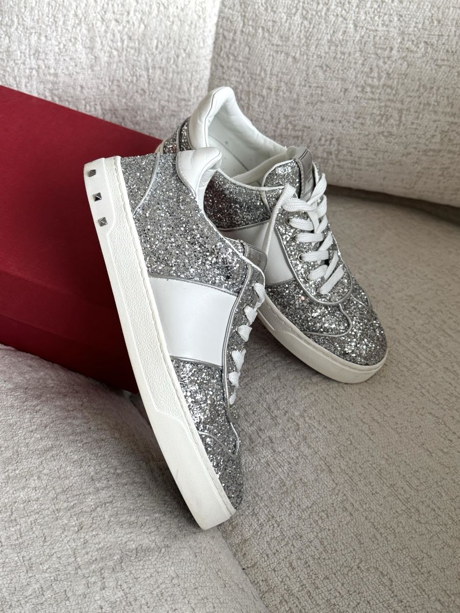 Valentino Scarpe da donna: Valentino Garavani Rockstud Sneaker Glitter – Usato da Zürich venduto da di_archive 7