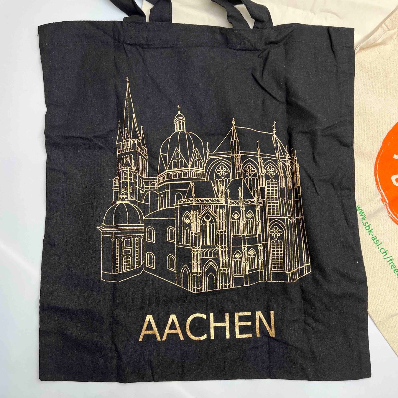 Borse: 4 Stofftaschen Einkaufstaschen Tragetaschen – Nuovo (secondo la descrizione) da Häusernmoos venduto da adlerfedern 1
