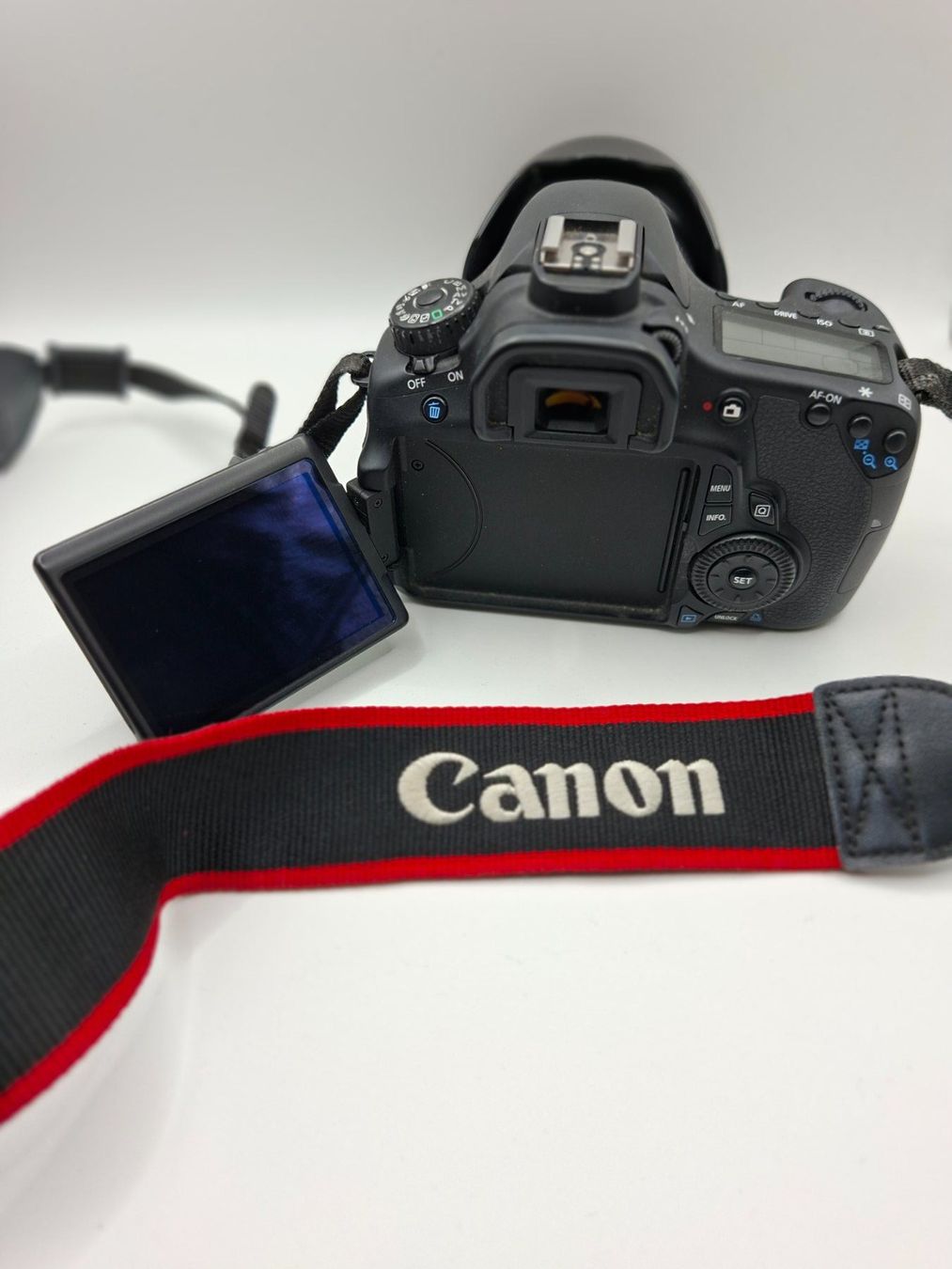 Canon Kamera: Canon EOS 60D Digital Camera mit Objektiv 18-135mm – Gebraucht aus Zürich von ladyshana84 5
