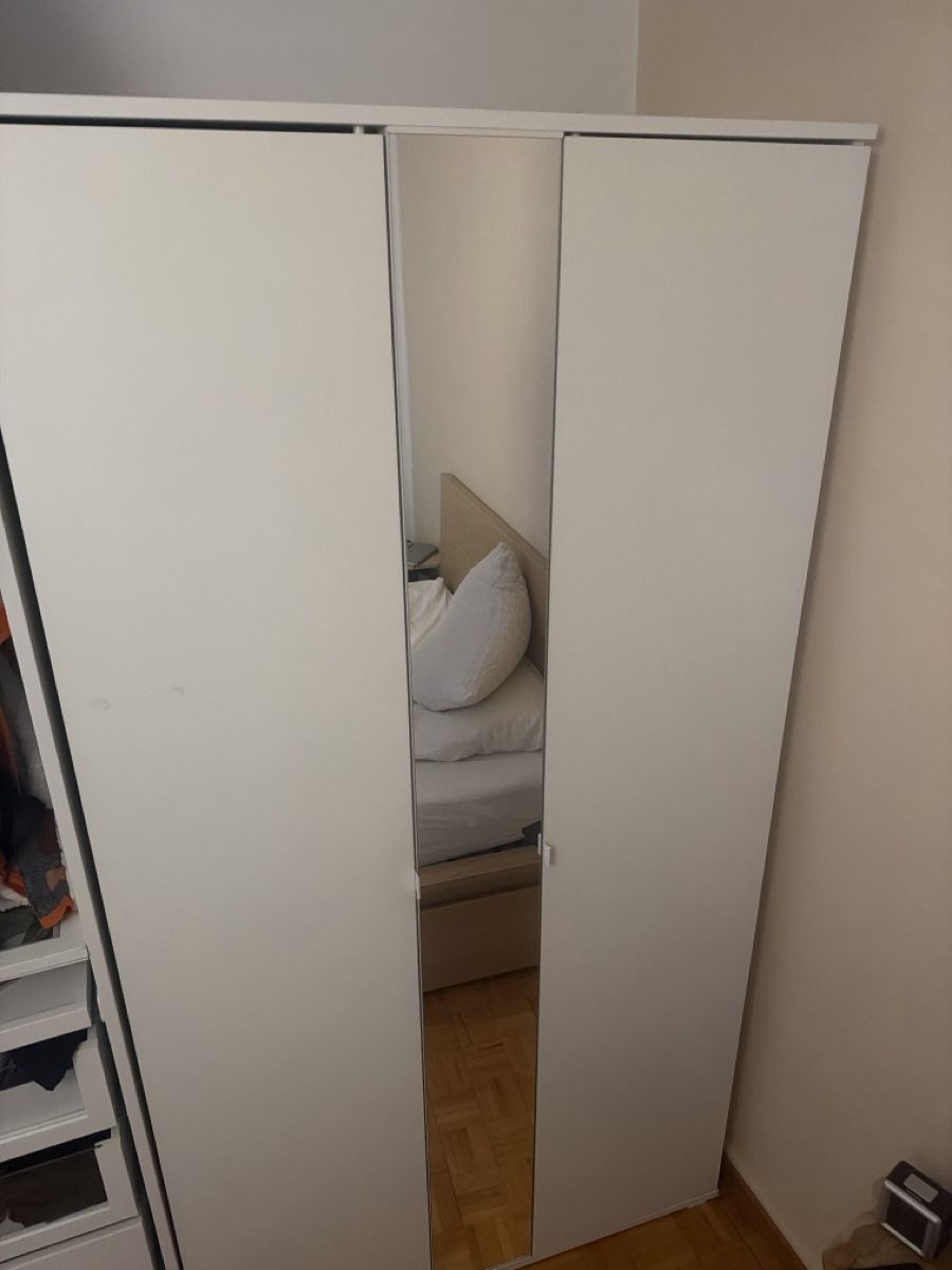 Ikea Schränke: Wardrobe white 2 doors mirror front used condition – Gebraucht aus Zürich von inf_78r8