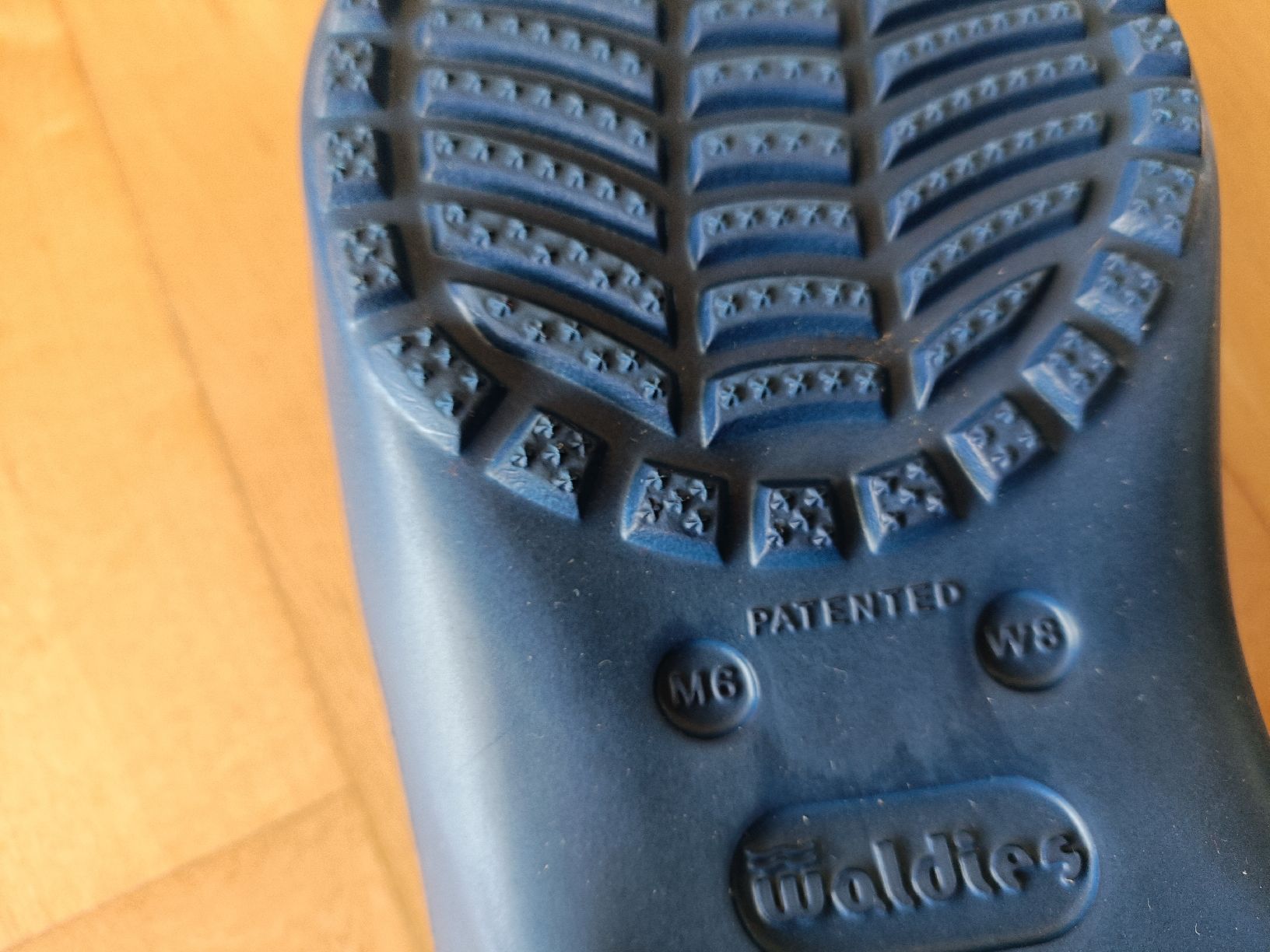 Scarpe da donna: Gesundheits-Wasserschuhe Waldies – Nuovo (secondo la descrizione) da Gossau SG venduto da scania1509 3
