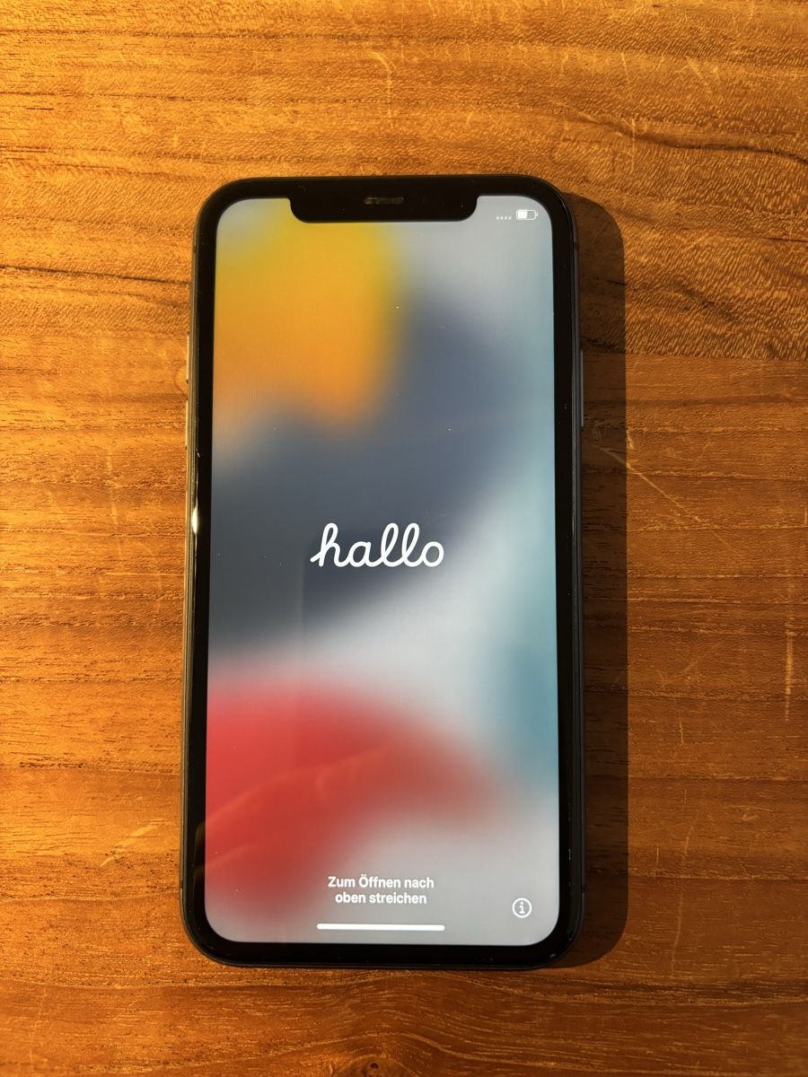 Apple Handys / Smartphones: Apple iPhone 11 128GB Schwarz - Akku 86% – Gebraucht aus Zürich von leo_6qmw 3