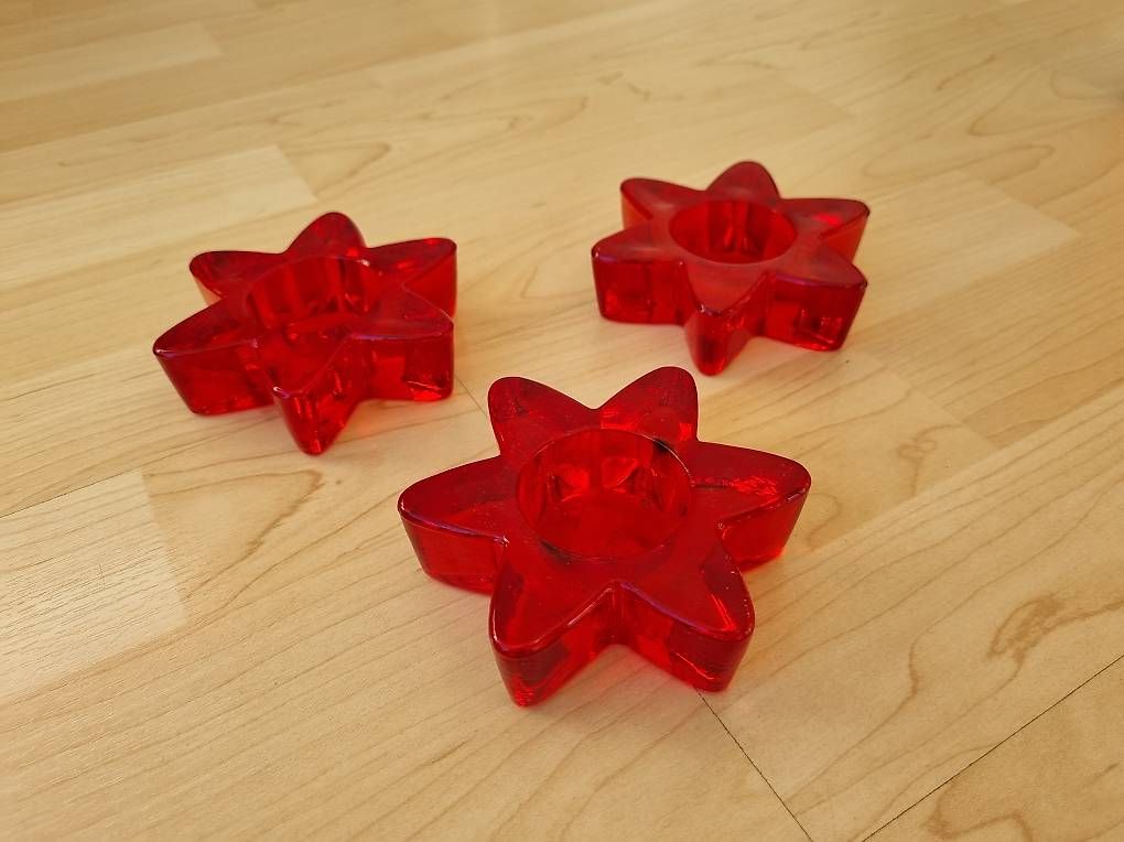 Bougeoirs: Teelichthalter Sterne rot aus Glas – D'occasion à Goldach par ladybird75