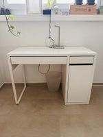 Schreibtisch weiss mit Schublade und Fach 