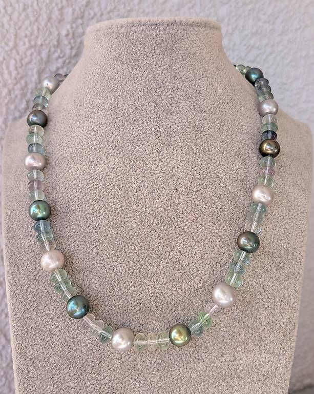 Catenine: Collier mit Perlen und Fluorit Silber – Usato da Stans venduto da wer_fd5f 1