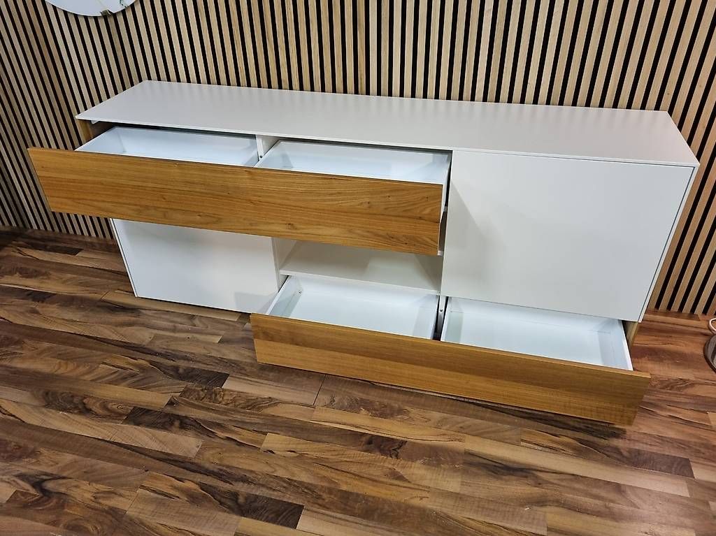Cassettiere: Sideboard / Kommode Transport sofort möglich – Usato da Niedergösgen venduto da GogiCeda 4