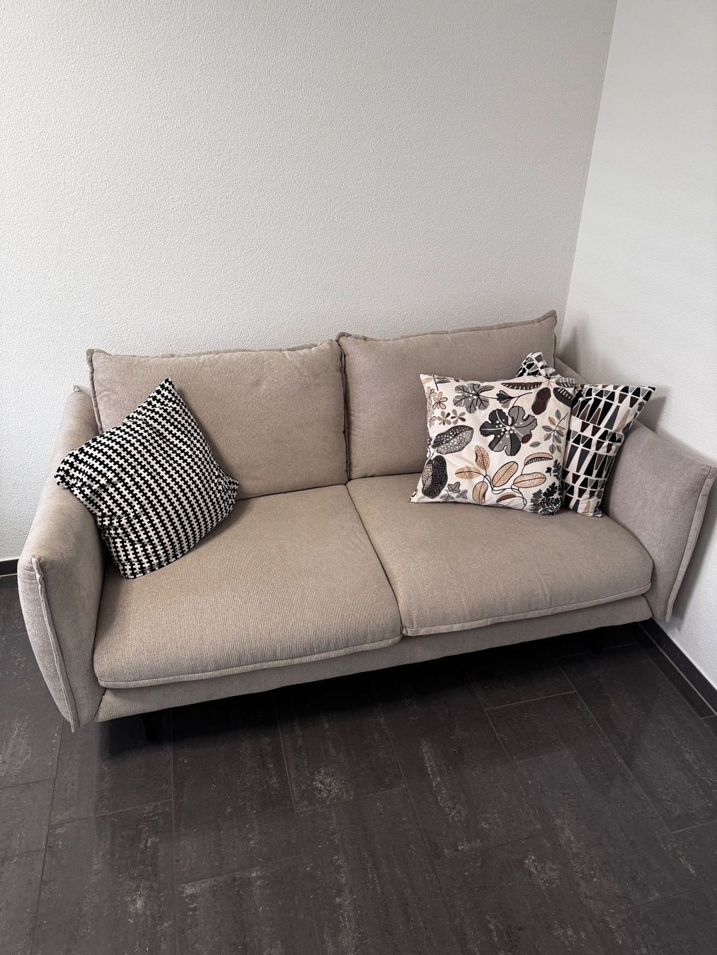 Micasa Sofas: Beiges Sofa 1.83m x 1m – Gebraucht aus Wettingen von marvinvr 2