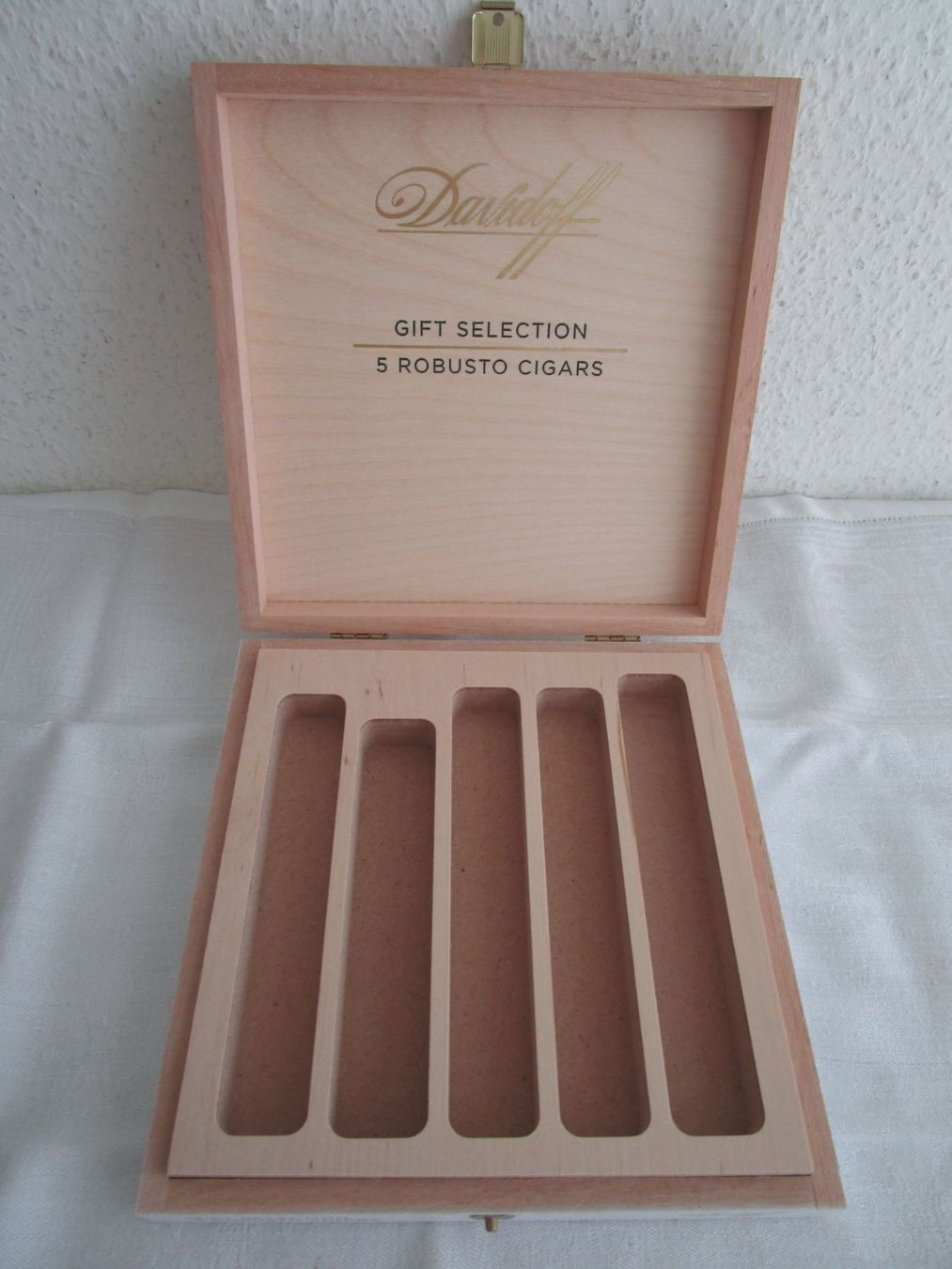 Sigari: Davidoff Zigarrenkiste aus Holz - leer – Usato da Binningen venduto da tempipassati 2