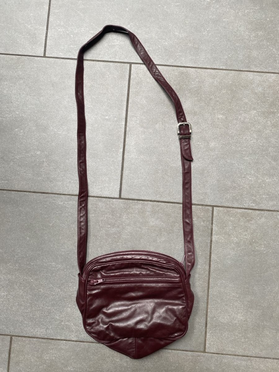 Borse da donna: Handtasche / Umhängetasche Enny – Usato da Iseltwald venduto da Waldisch 3
