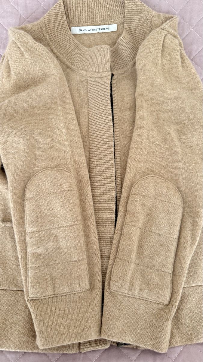 Diane von Furstenberg Cappotti: Diane von Furstenberg Strickjacke - beige, Größe S – Usato da Zollikerberg venduto da MK-13 8