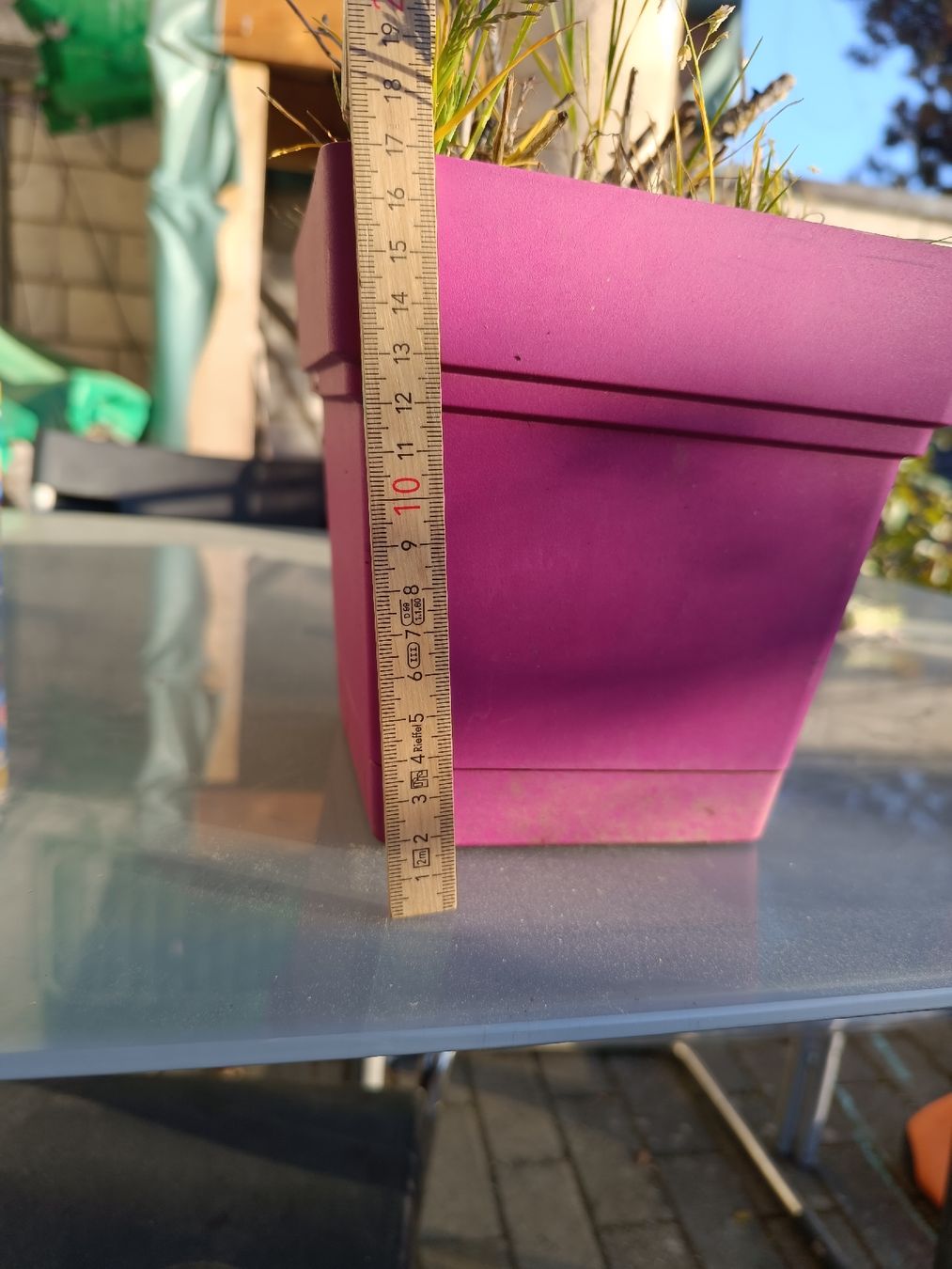 Vasi per fiori: Pinker Pflanztopf, viereckig, 17cm hoch – Usato da Aarwangen venduto da Byv7