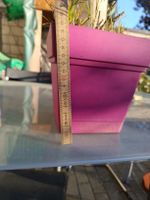 Pinker Pflanztopf, viereckig, 17cm hoch