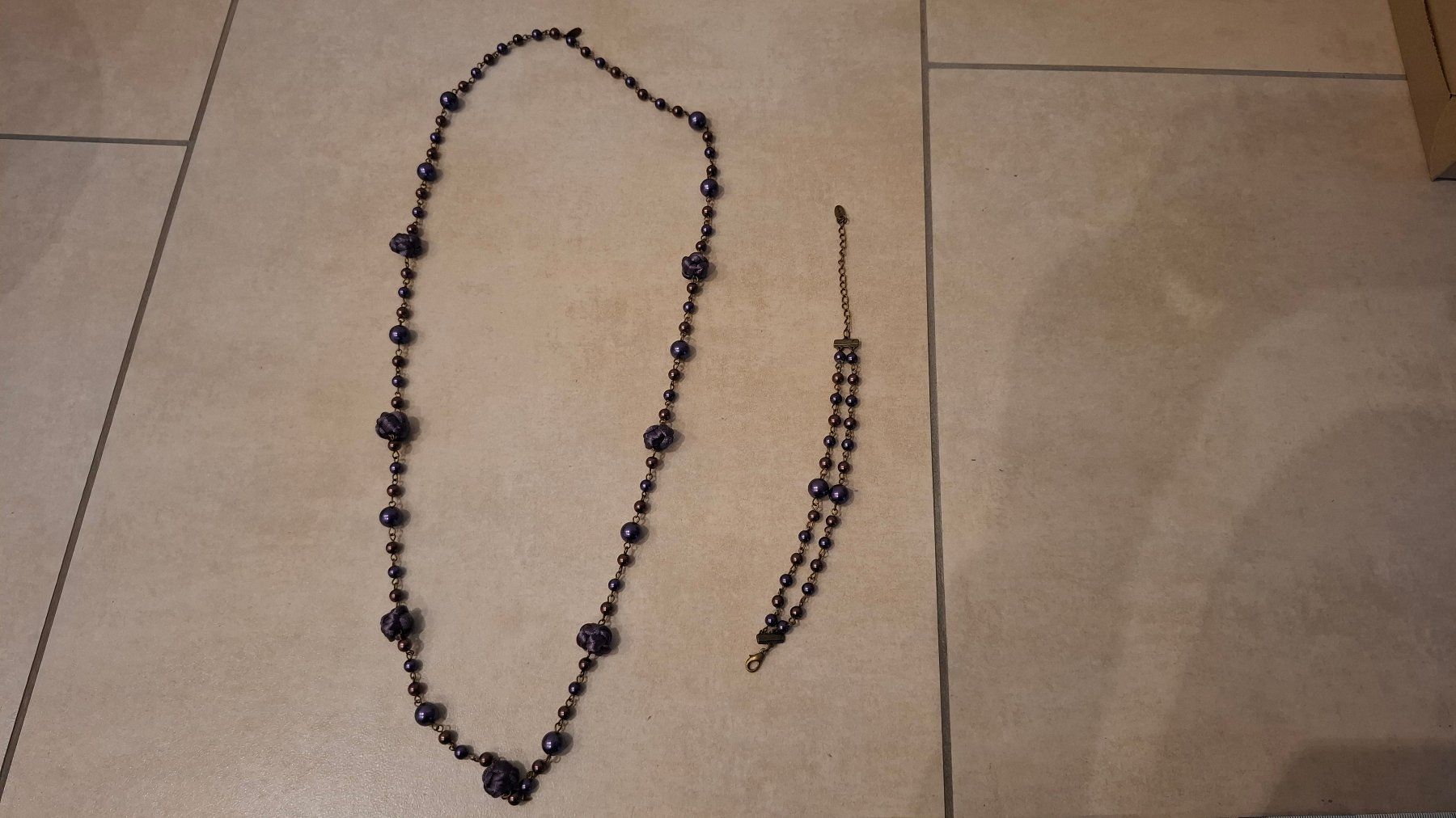 Altri gioielli: Schmuckset - Halskette und Armband – Usato da Rickenbach b. Wil venduto da Beautiful.Things