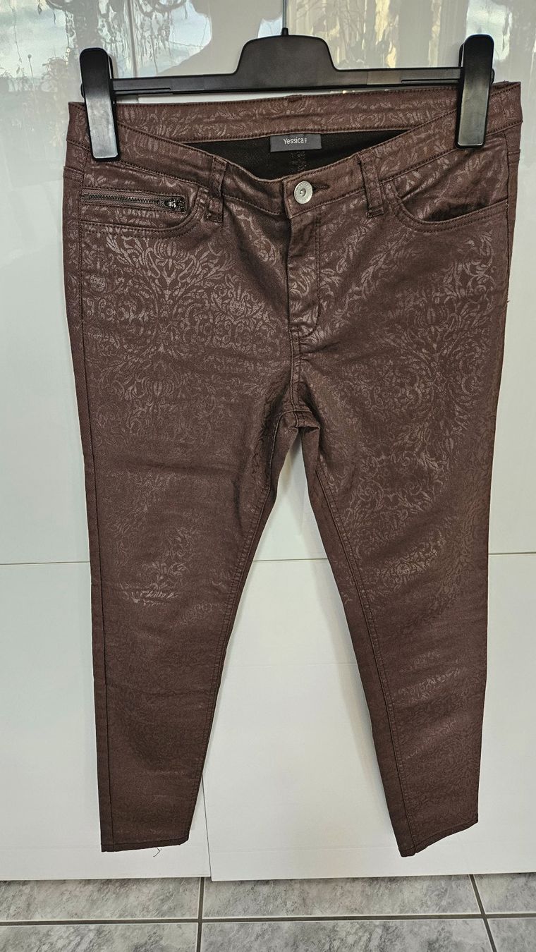 C&A Jeans: Braune Damenjeans Gr. 38, Stretch Musterdruck – Usato da Gossau ZH venduto da fashiontwo