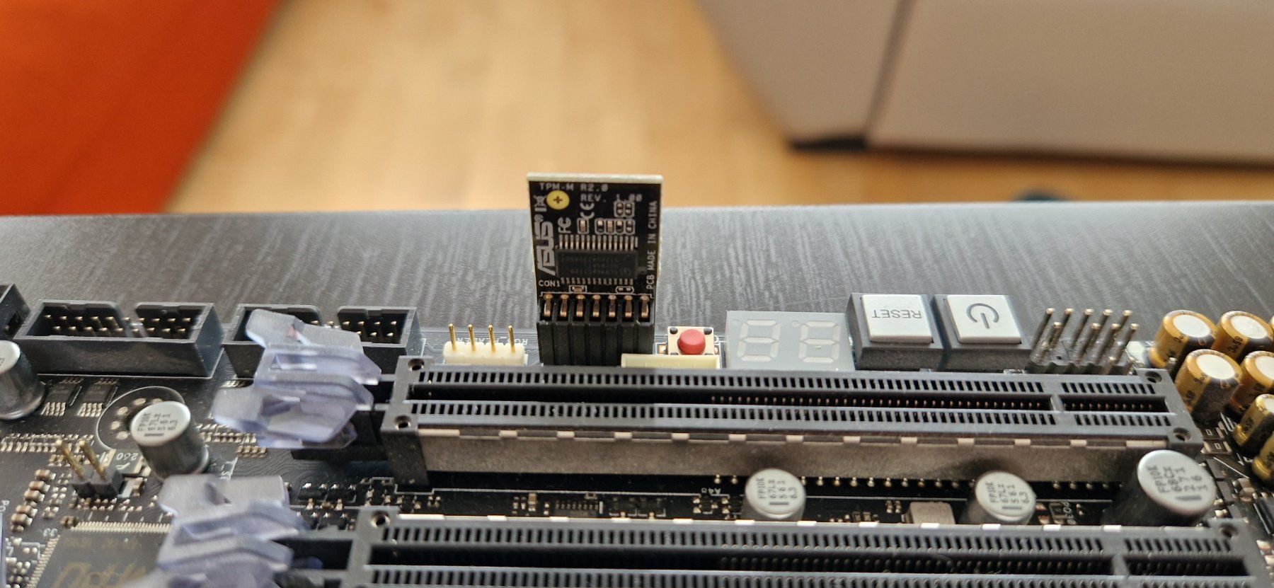 Asus Schede madri: Asus X99 - Deluxe Mainboard mit i7 Intel CPU – Usato da Berneck venduto da bra_66zr 4