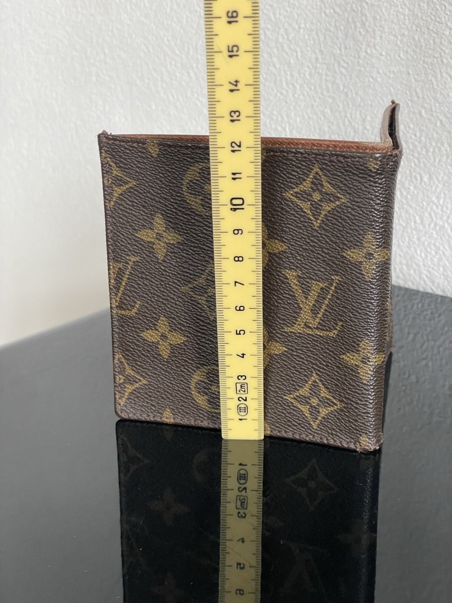 Louis Vuitton Portafogli: Authentic Louis Vuitton Portemonnaies Leder – Usato da Richterswil venduto da Prangins9 1