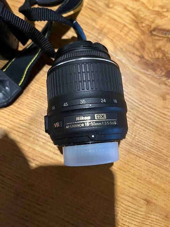 Appareil photo: Vendo Nikon come nuova – D'occasion à Davesco-Soragno par ren_b69q 2