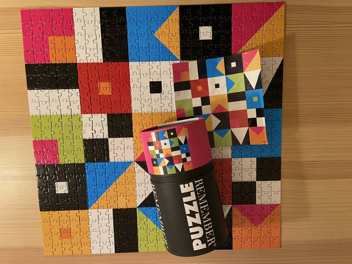 Puzzle: Remember Puzzle "Signale" - Farbenfrohes Design! – Usato da St. Gallen venduto da luzi06
