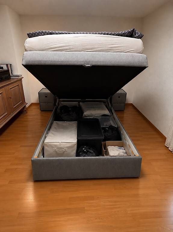 Betten: Boxspringbett – Gebraucht aus Hornussen von Valdrinkrs 1