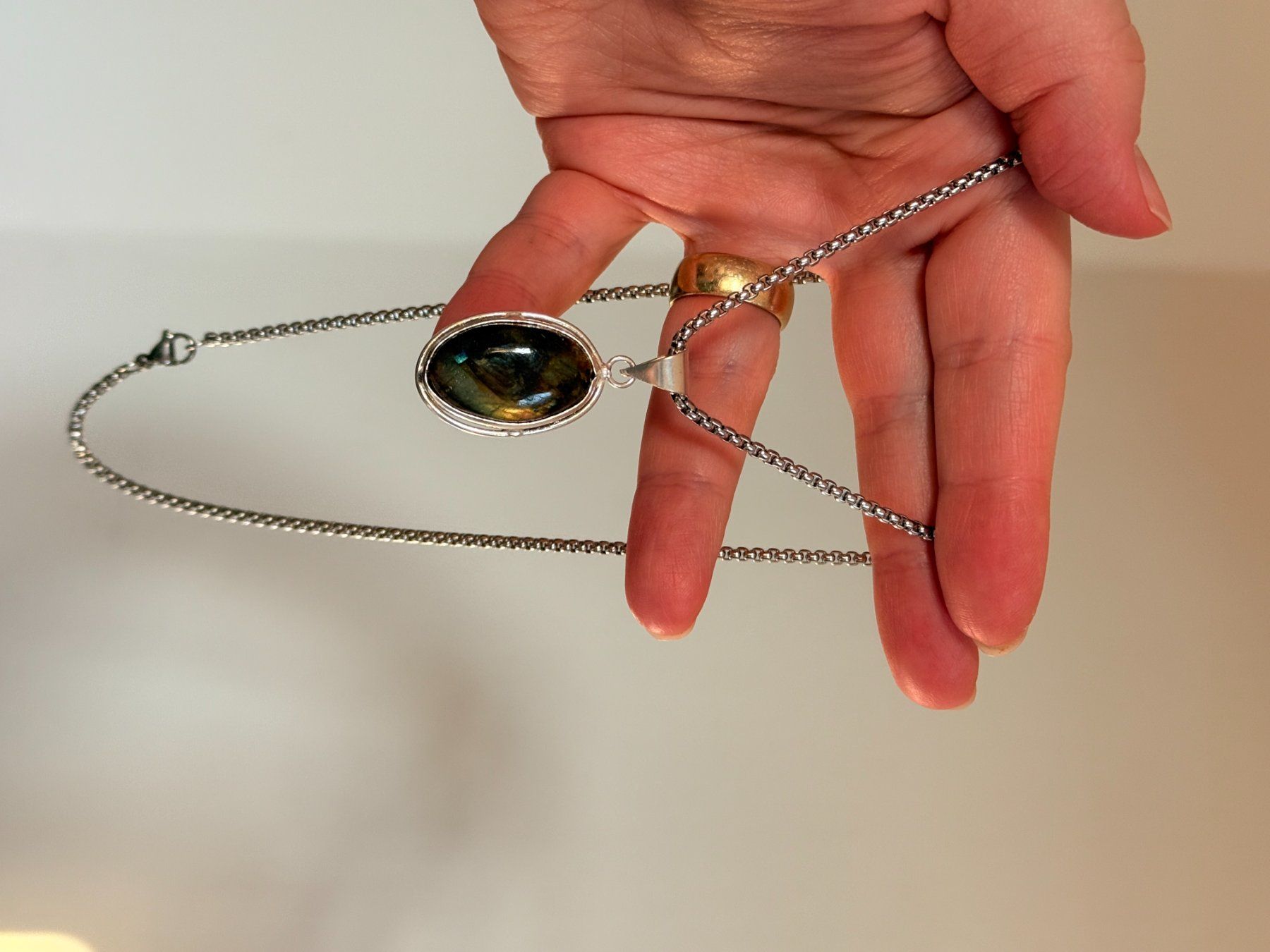 Ketten: Collier labradorite  - Élégance & Mystère ✨ – Neu und originalverpackt aus Genève von AGBERG 3