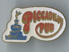 Placchette & Badge: Piccadilly Pup  PIN – Usato da Zürich venduto da t24_de