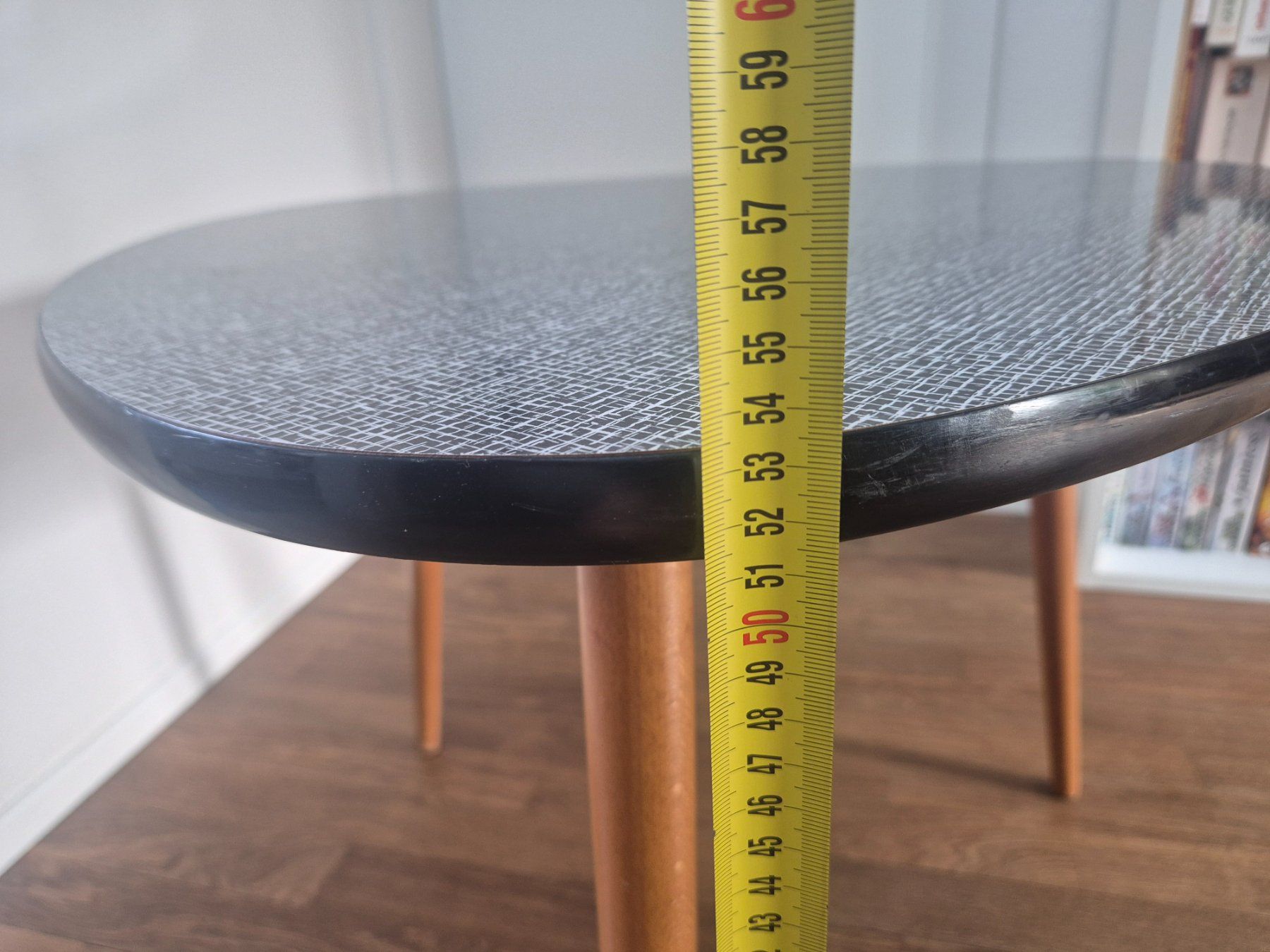 Tavoli: Vintage mid century kidney shaped coffee table – Usato da Zürich venduto da monadiederich 5