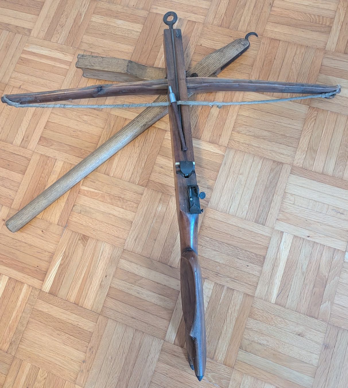 Tiro con l'arco: Armbrust mit Bolzen (vermutlich Antik) – Usato da Birmensdorf ZH venduto da dud_k9x9