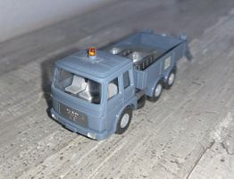 Wiking Pritschenkipper Man grau, rar