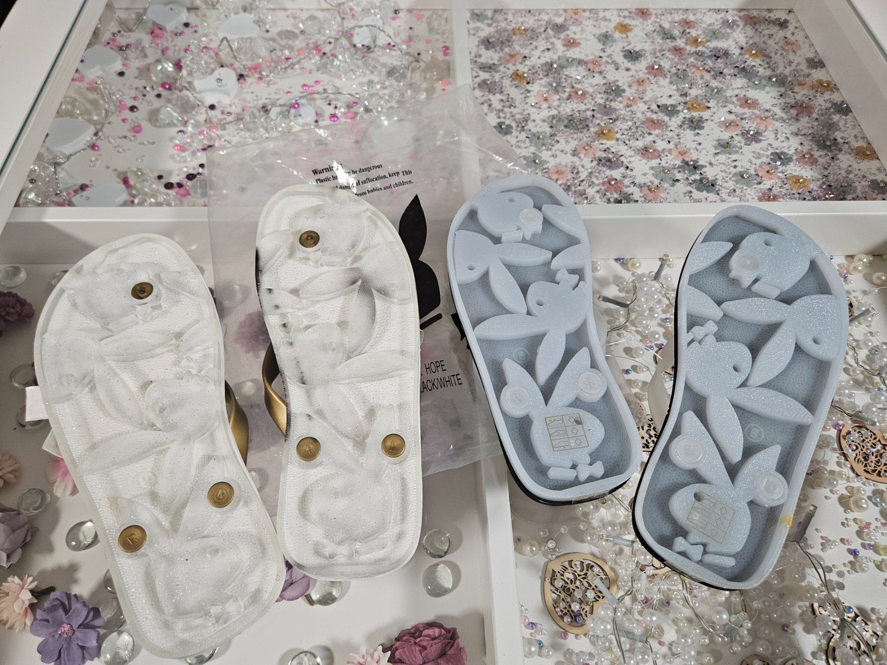 Scarpe da donna: Playboy Flip Flops Zehentreter – Nuovo (secondo la descrizione) da Unterägeri venduto da Sleepbear 4