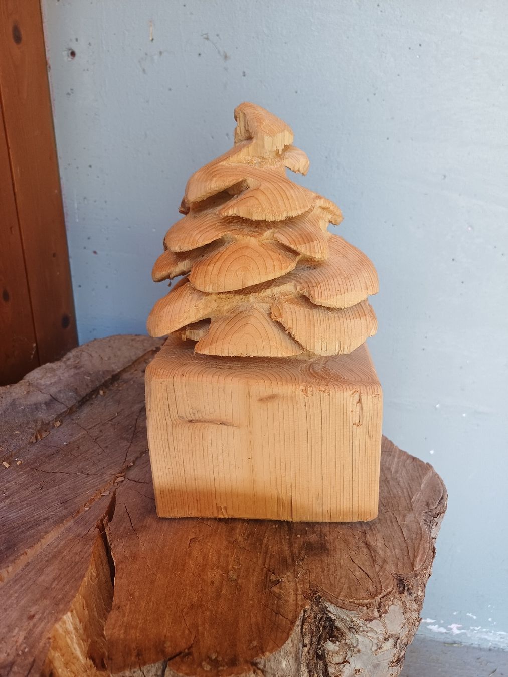Tutte le decorazioni: Geschnitzter Tannenbaum – Usato da Grub AR venduto da dar_9prj
