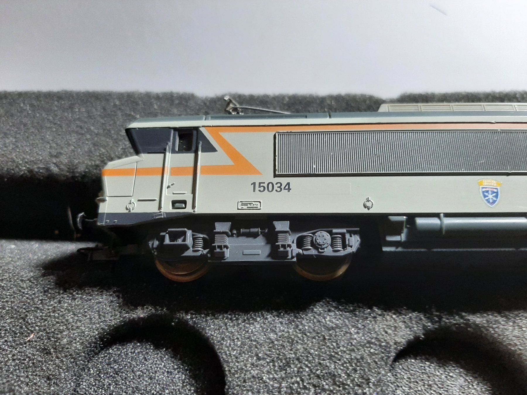 Jouef Modelleisenbahnen: JOUEF BB-15034 SNCF – Gebraucht aus Avully von RIVALIS 1