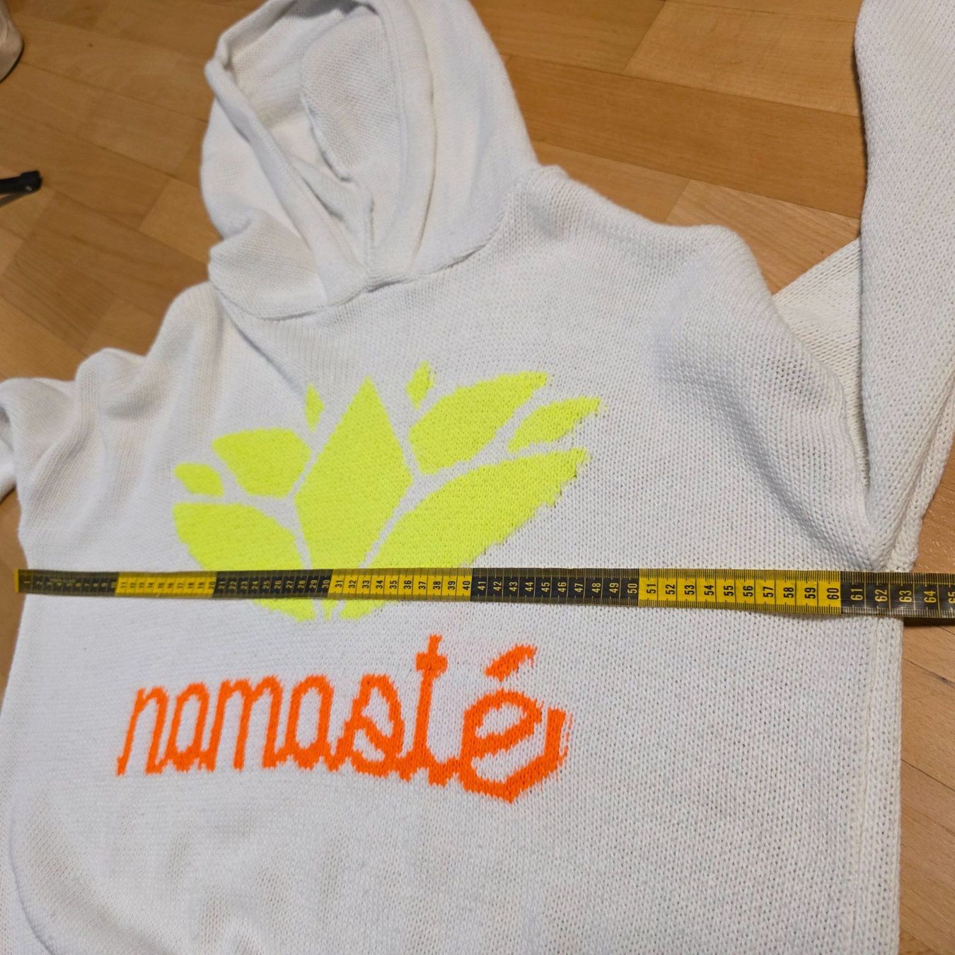 Pullover & Sweatshirts: Namaste Hoodie Pullover  38/40 – Gebraucht aus Wald ZH von CapLux 2