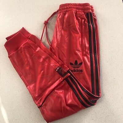 Adidas Pantaloni: Adidas Chile 20 red  pant – Nuovo (secondo la descrizione) da Magadino venduto da mattiasargenti81 3
