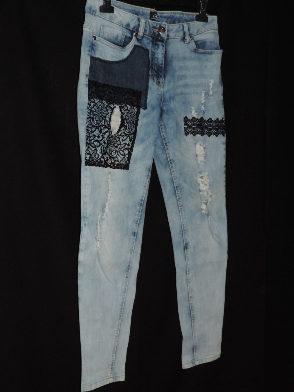 Jeans: jeans bleu clair dentelle noir – Gebraucht aus Genève von Axelle333 2