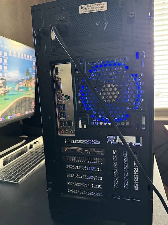 PCs: CAPTIVA Gaming Computer – Gebraucht aus Au SG von bono_ 3
