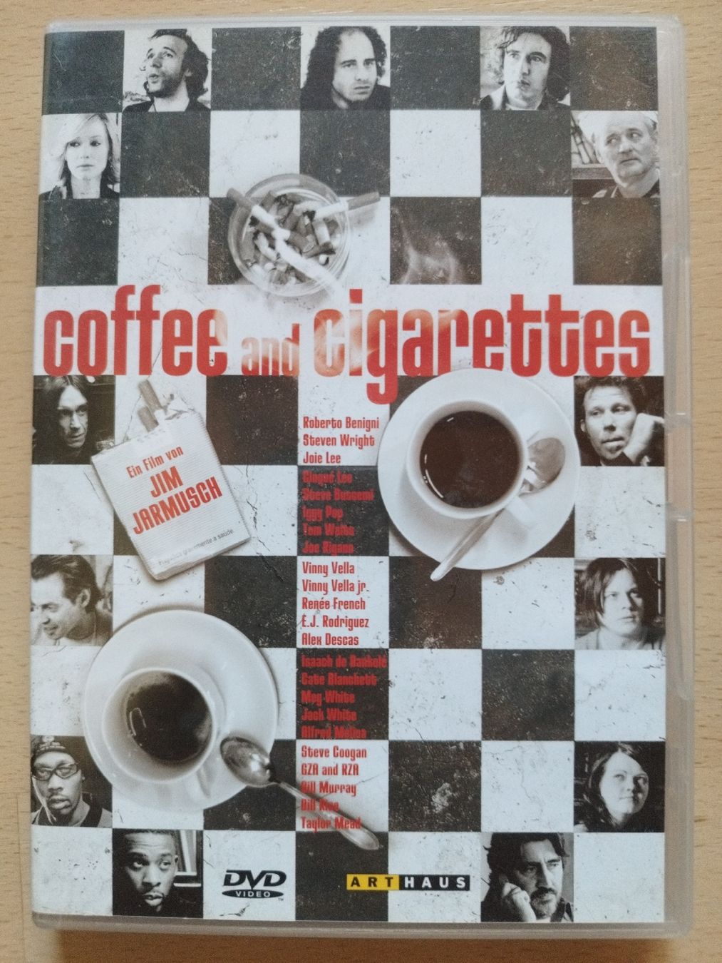 Tutti i DVDs: DVD Coffee and Cigarettes - Jim Jarmusch – Usato da Rhäzüns venduto da Badihuelsa