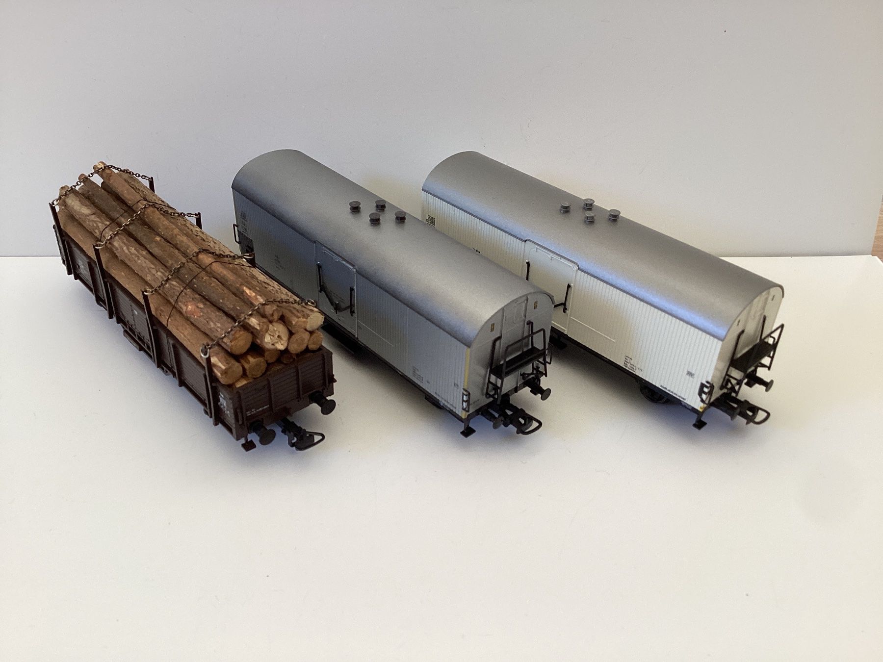 Roco Modellini di ferrovie: Roco Kleinbahn Güterwagen ÖBB 1:87 H0 – Usato da Effretikon venduto da simtek_de 2