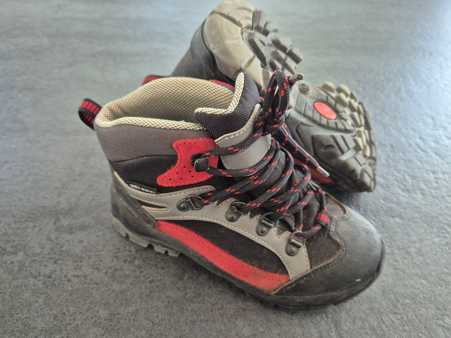 Landrover Chaussures garçon: Wanderschuhe Grösse 33 Landrover – D'occasion à Wittenbach par MOW9