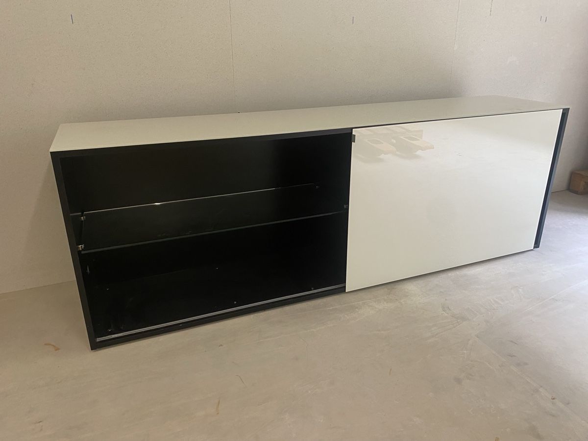 Cassettiere: Sideboard gross 226,5x47x74cm – Usato da Seewen SZ venduto da shaky01 3