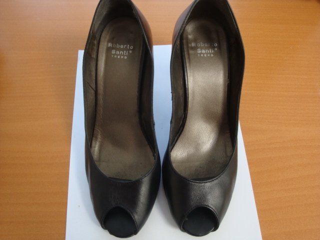Scarpe da donna: Pumps schwarz – Usato da Thun venduto da Ereli47