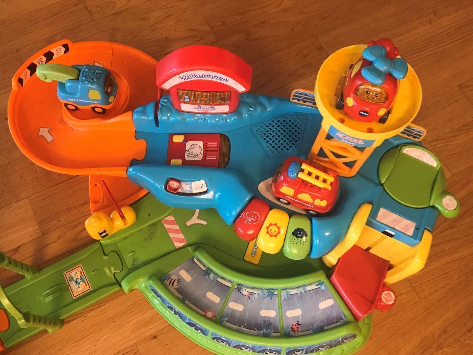 Vtech Giocattoli: Tut tut set – Usato da Duebendorf venduto da Alexandertreyer 4