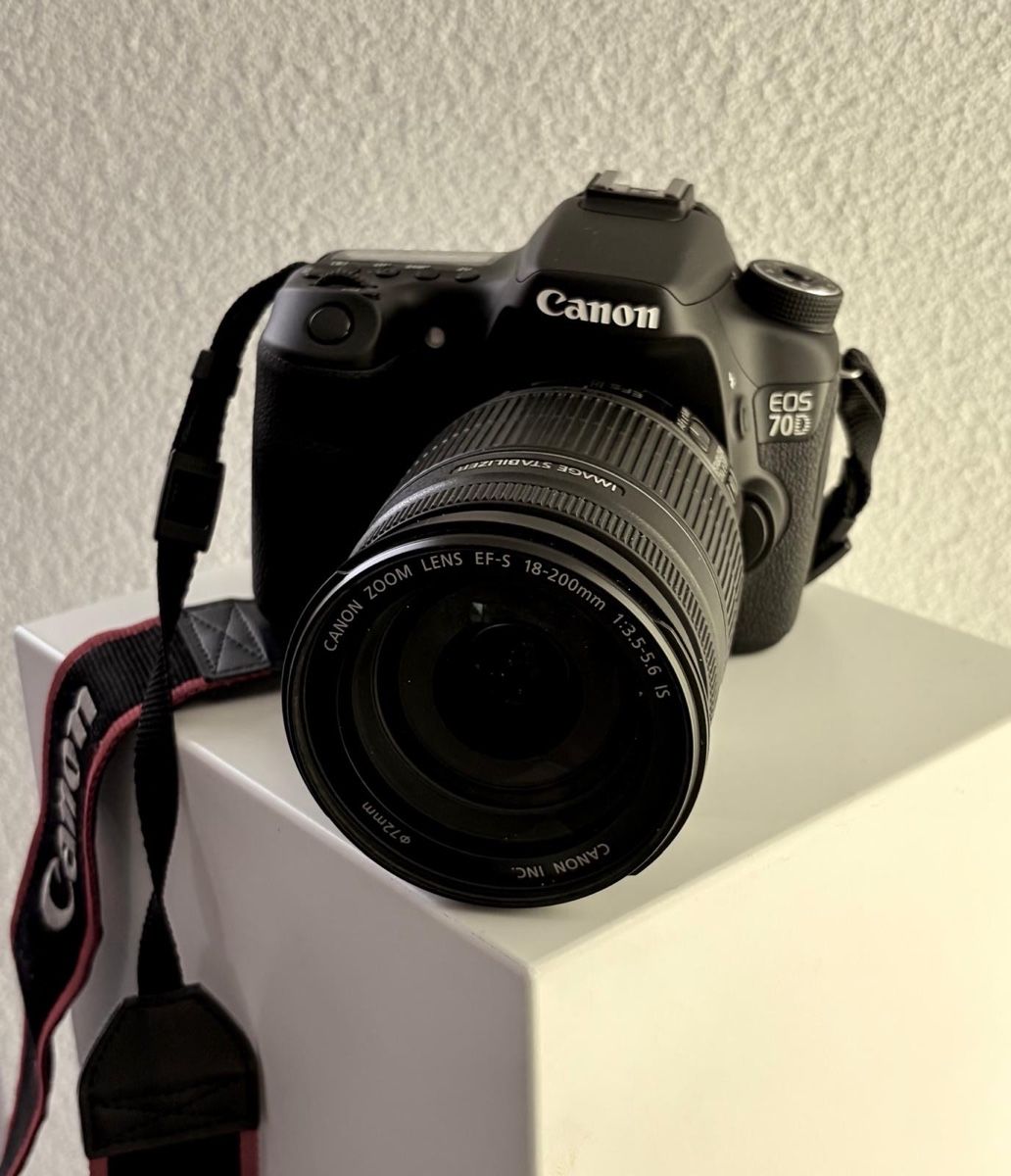 Canon Fotocamera: Canon EOS 70D mit Zubehör – Usato da Wagenhausen venduto da hhhhhh01