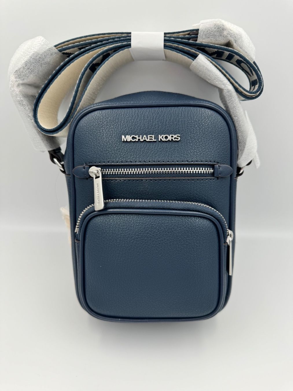 Michael Kors Borse: Michael Kors Tasche navy – Nuovo e nell'imballaggio originale da Wiedlisbach venduto da Sistershop