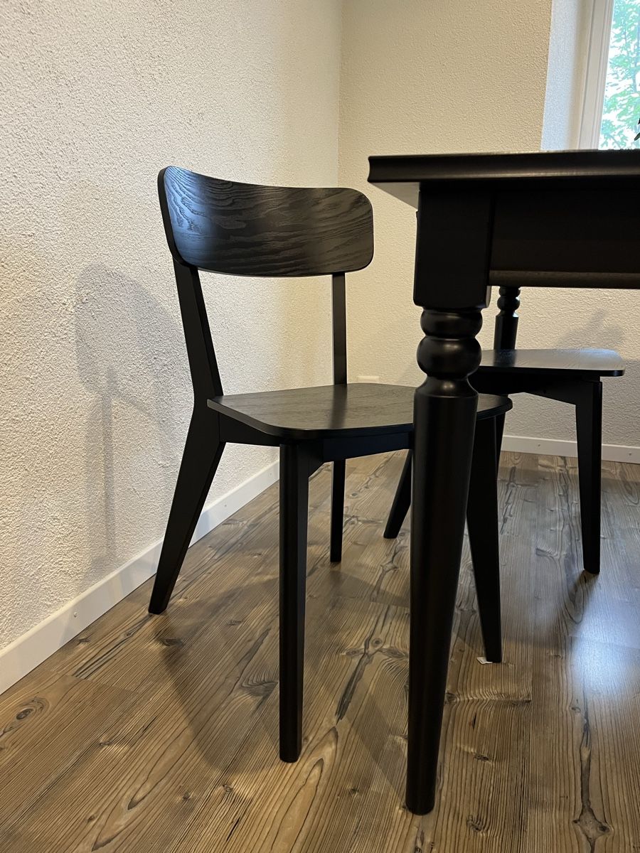 Tavoli: Tisch mit vier Stühlen (IKEA) – Usato da Oberlunkhofen venduto da lang27 1