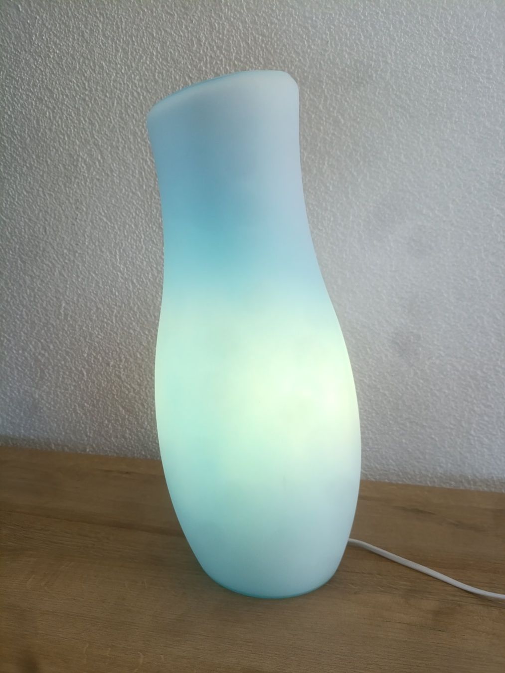 Ikea Lampen: Ikea Glaslampe Blau aus den 90ern, 40cm – Gebraucht aus Wil SG von Donaldus