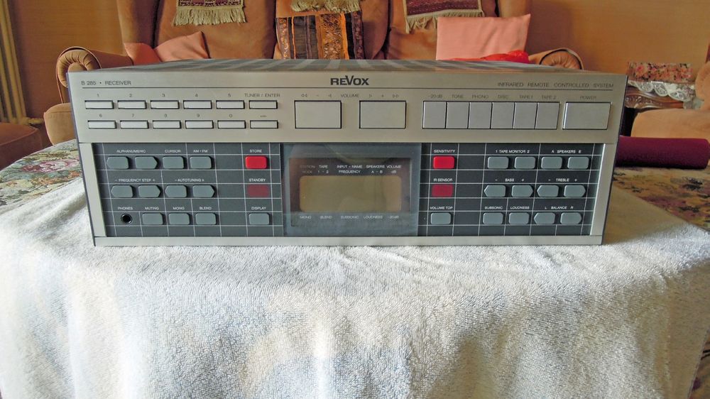 Revox B285 (Defekt) in Liestal für CHF 130 – mit Lieferung auf Ricardo ...