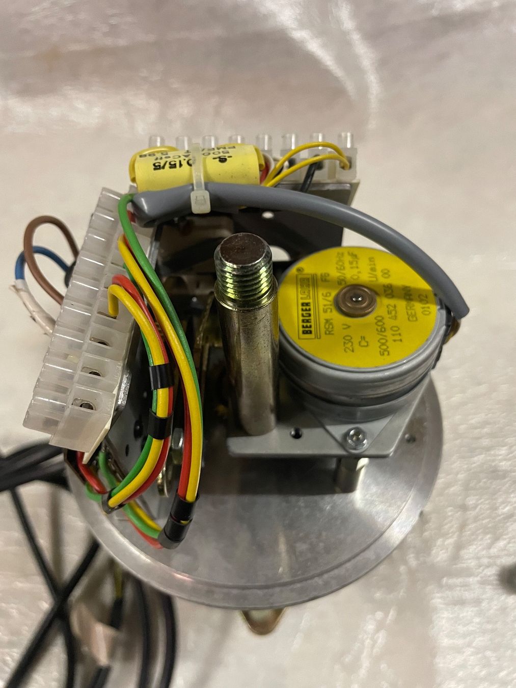 Radiatori: Dreiwegmischer mit Antrieb – Usato da Igis venduto da ZIKO007 5